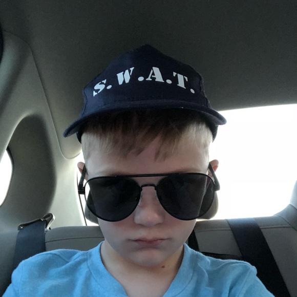 Meet your Posher, Erin - Picture 1 of 1